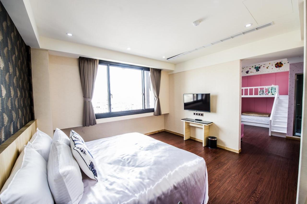Red Hotel Yuanlin Εξωτερικό φωτογραφία