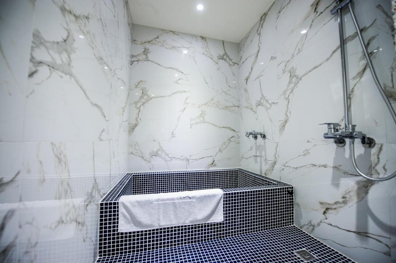 Red Hotel Yuanlin Εξωτερικό φωτογραφία