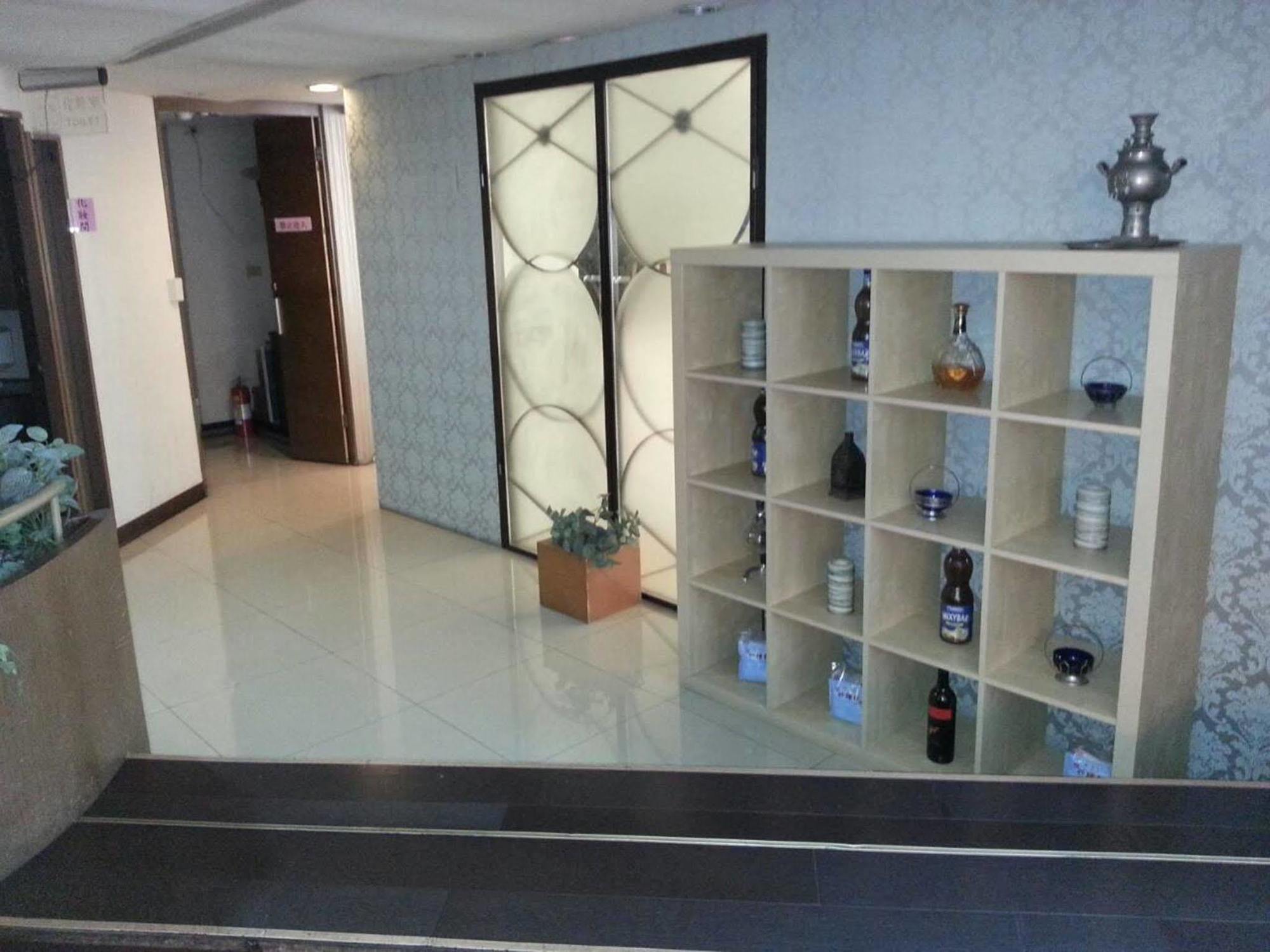 Red Hotel Yuanlin Εξωτερικό φωτογραφία
