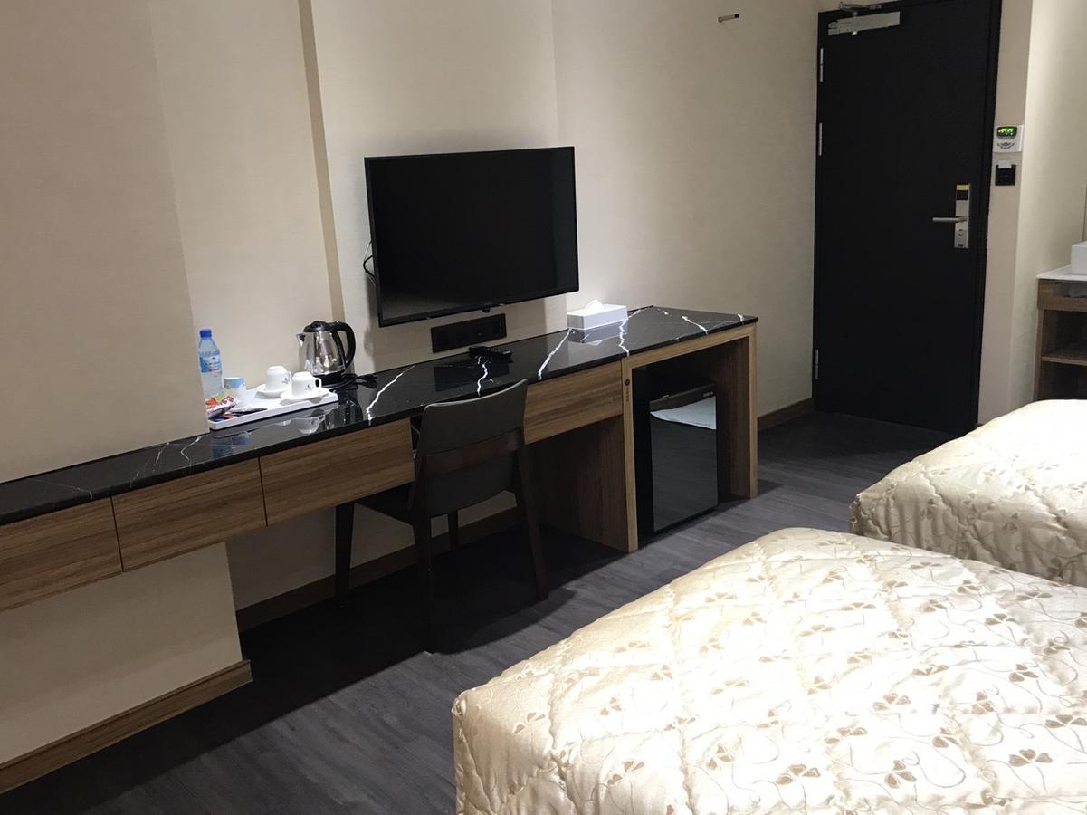 Red Hotel Yuanlin Εξωτερικό φωτογραφία