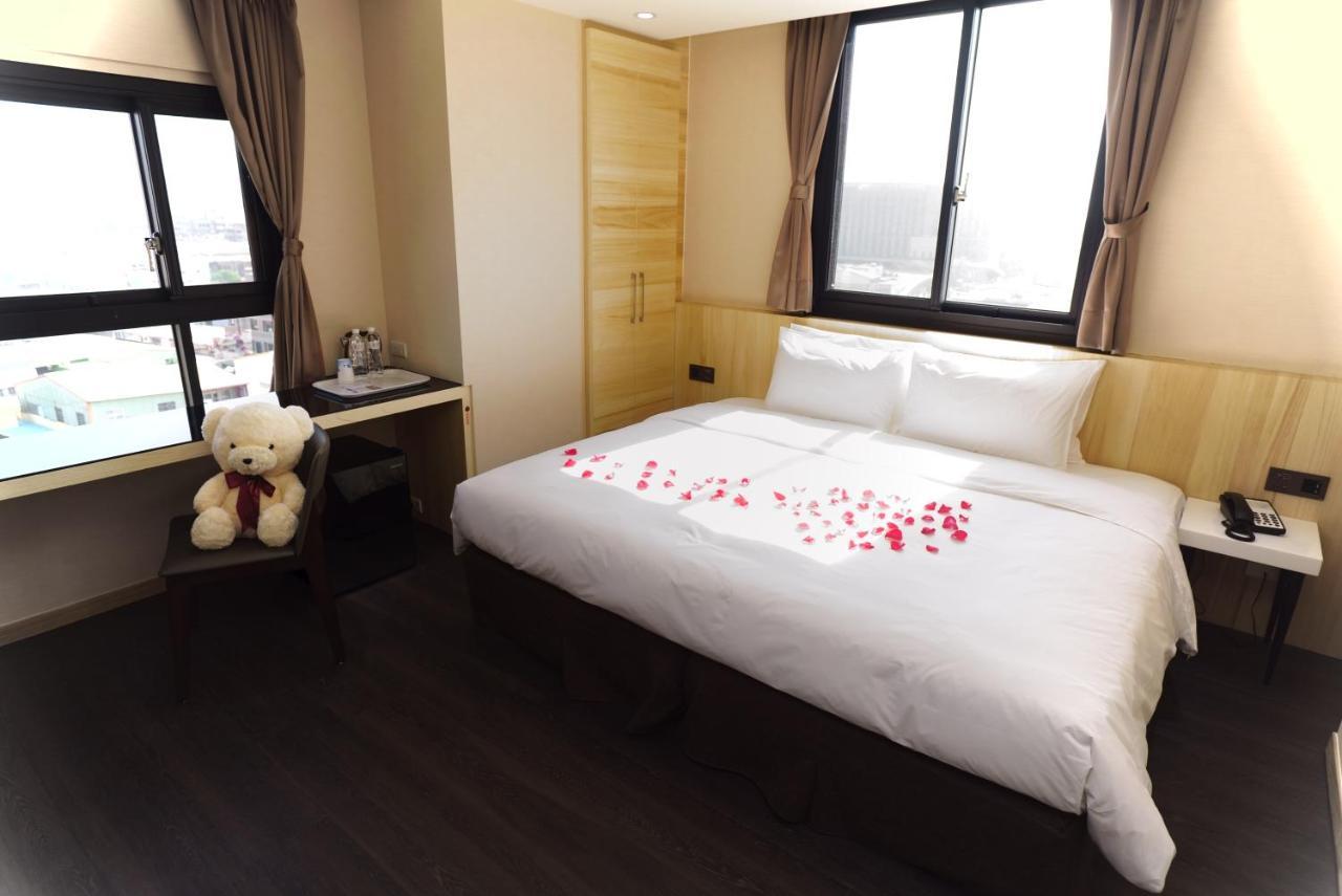 Red Hotel Yuanlin Εξωτερικό φωτογραφία